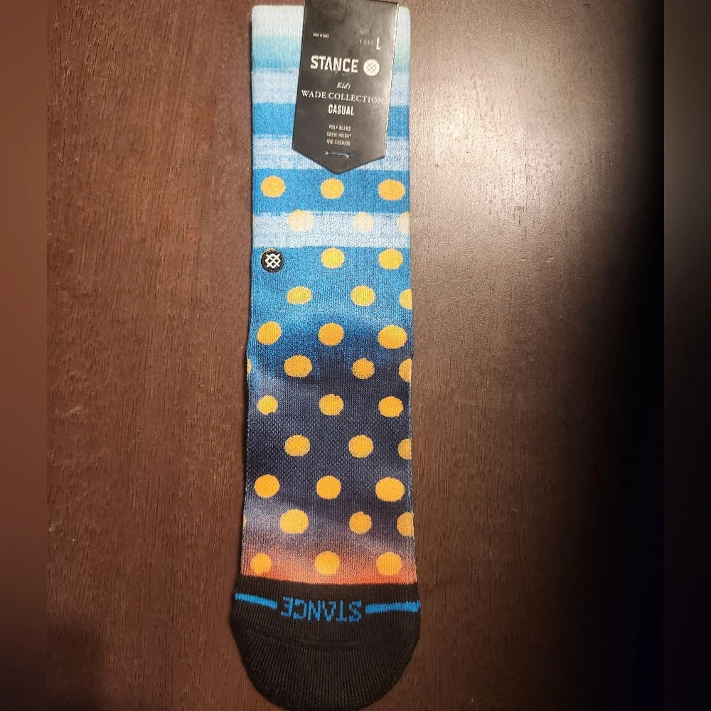 NWT Kid's Wade Collectiom Stance Vibrant Blue and Orange Dot Socks